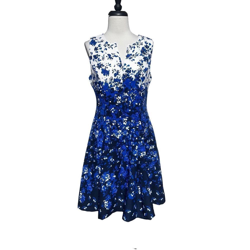 Chetta B Sleeveless Fit and Flare Blue Floral Dress Size 6